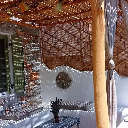 Aliori Art Caves Aegiali