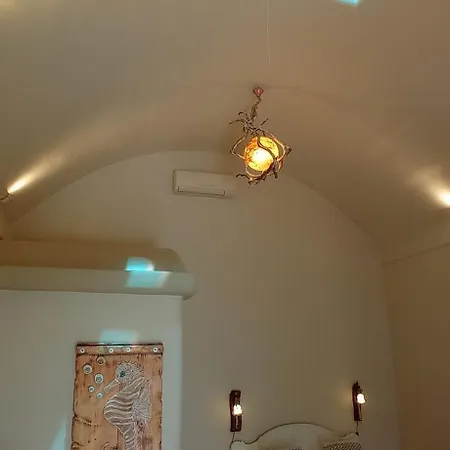 Aliori Art Caves Guest house Aegiali